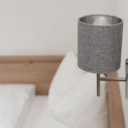 ベッド・アンド・ブレックファスト Brueckenwirt