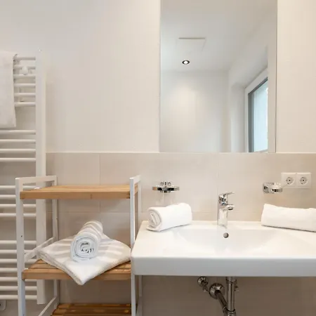 Brueckenwirt Bed & Breakfast *