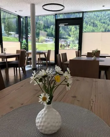Brueckenwirt Bed & Breakfast Sölden